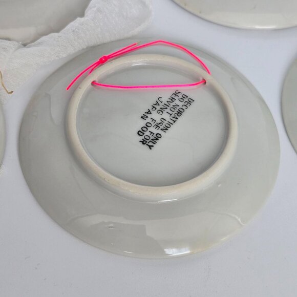 BIRDS! Set of 6 Vintage Bird Wall Plates – Mini Bird Plates with gold rim JAPAN - Picture 11 of 12